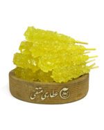 نبات چوبدار زرد و سفید